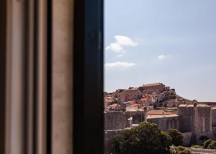 公寓 Deluxe Socialist Chic Flavor *